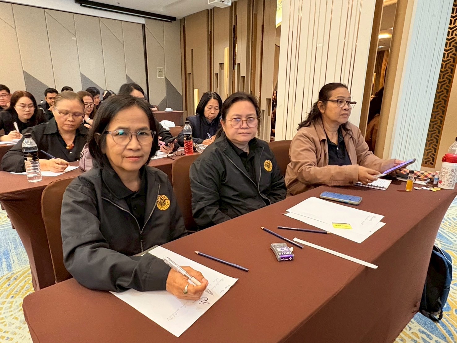 title - ส.ป.ก. จัดโครงการสัมมนาเชิงปฏิบัติการ หลักสูตร สร้างและพัฒนาศักยภาพผู้ตรวจประเมินเพื่อเตรียมความพร้อม ด้านการตรวจรับรอง GAP พืชอาหารและข้าวในเขตปฏิรูปที่ดิน 